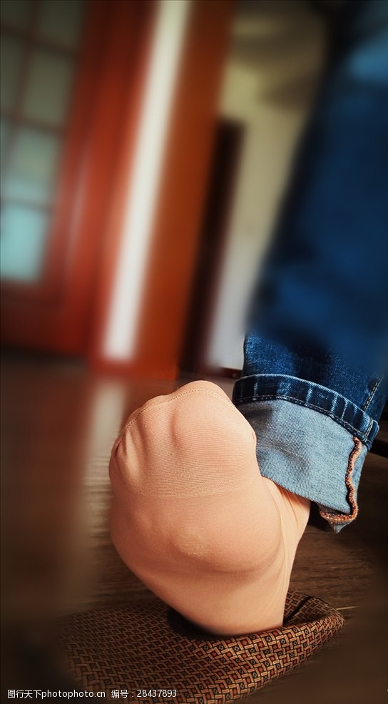 肉色海报设计-第6页