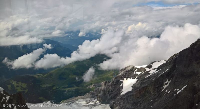 瑞士风光瑞士阿尔卑斯山少女峰