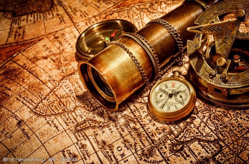 航行地图与航海工具图片