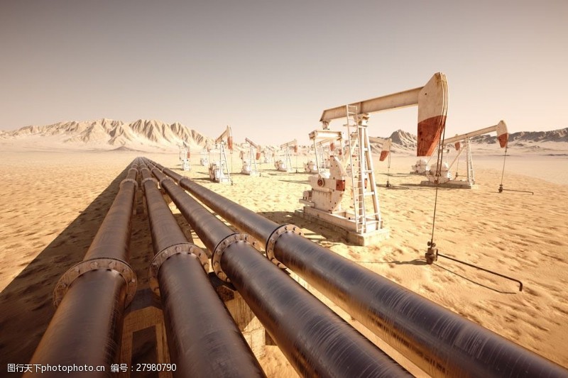 石油勘测机沙漠油田管道图片