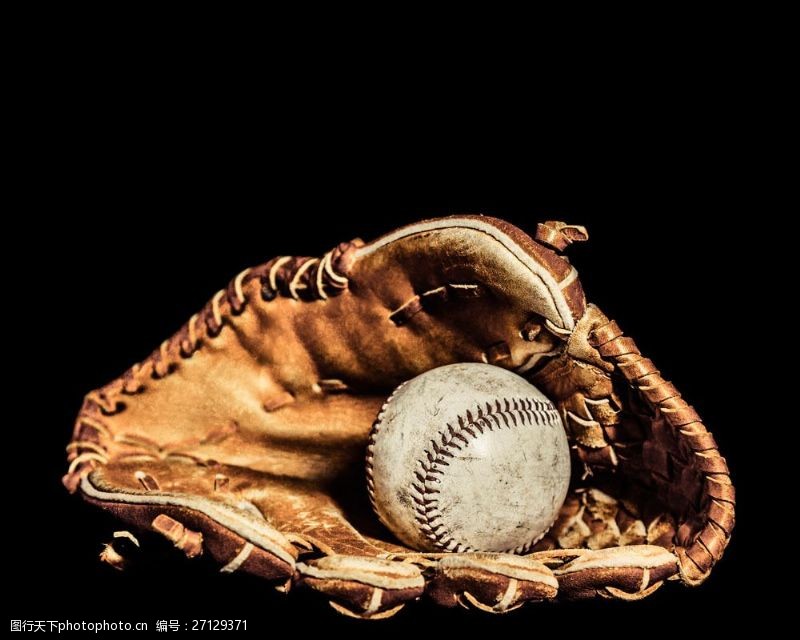 棒球运动员袋里的棒球图片