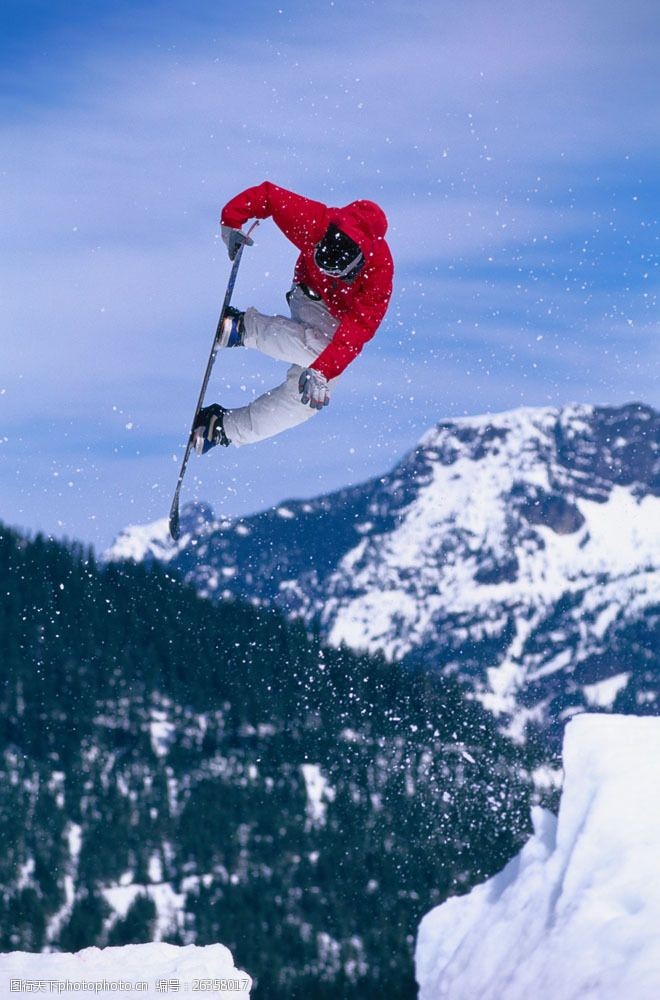 高山雪橇运动高山滑雪图片图片