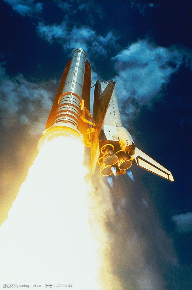 太空船科学研究火箭发射瞬间图片