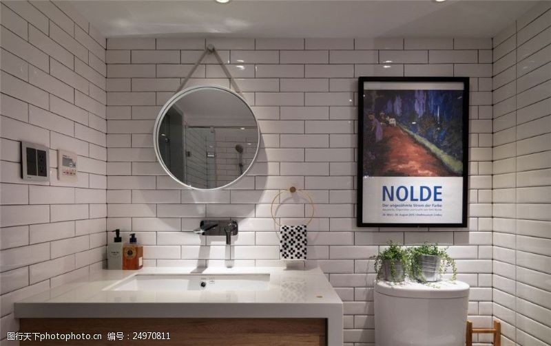 卫浴现代欧式卫生间装修效果图