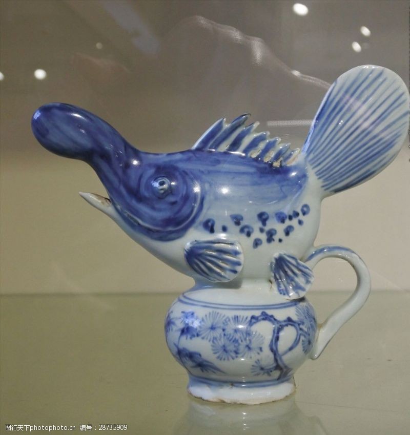 彩釉陶瓷鱼形壶