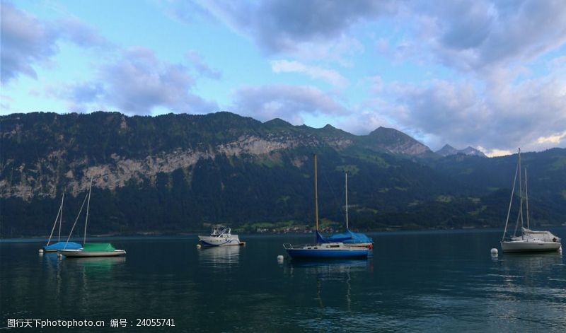 瑞士风光图恩湖