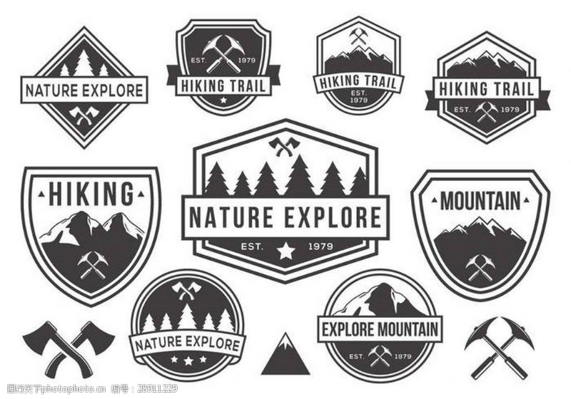免费的山地和自然徽章的黑色和白色